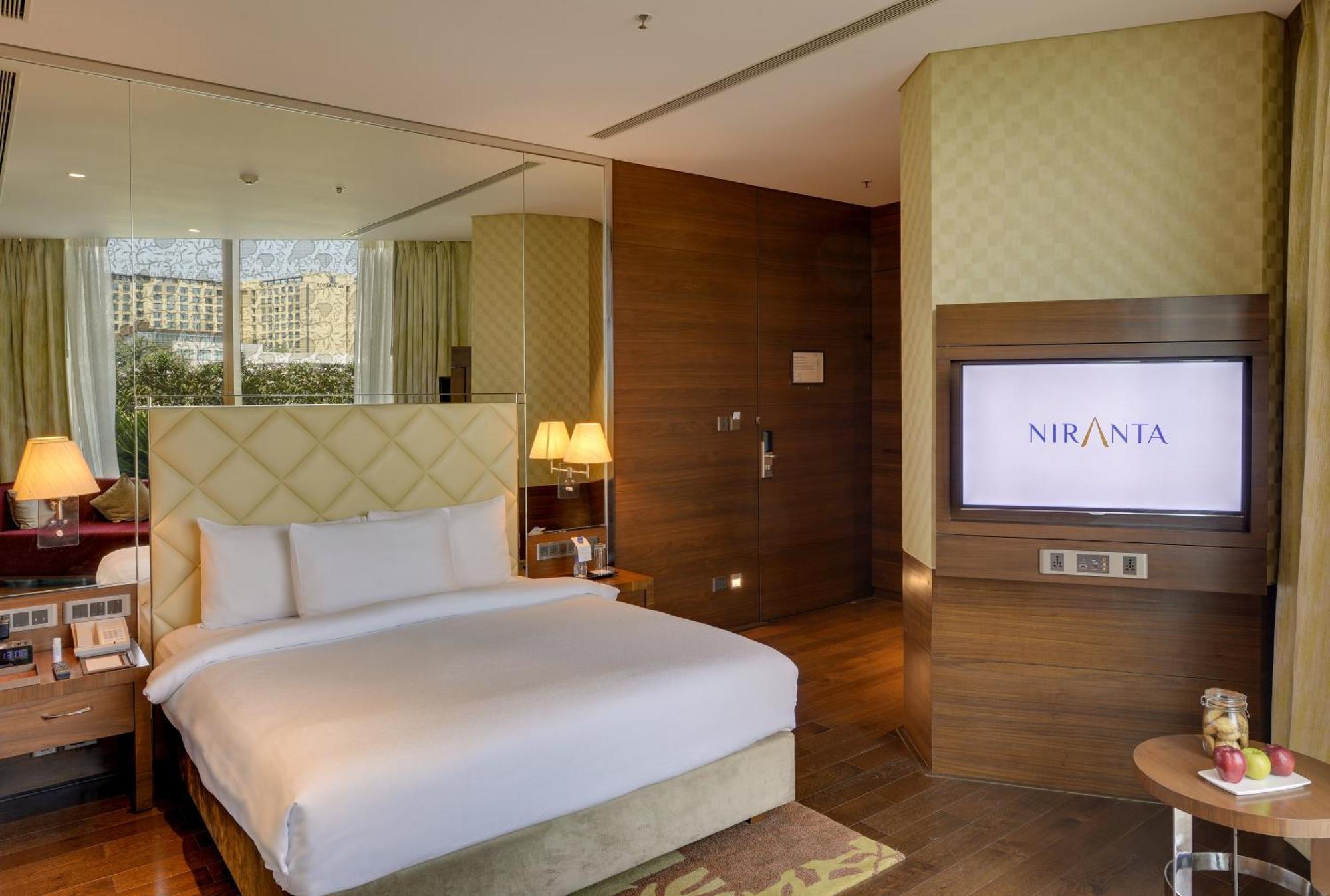 Niranta Transit Hotel Mumbai Airport - At Arrivals Exterior foto