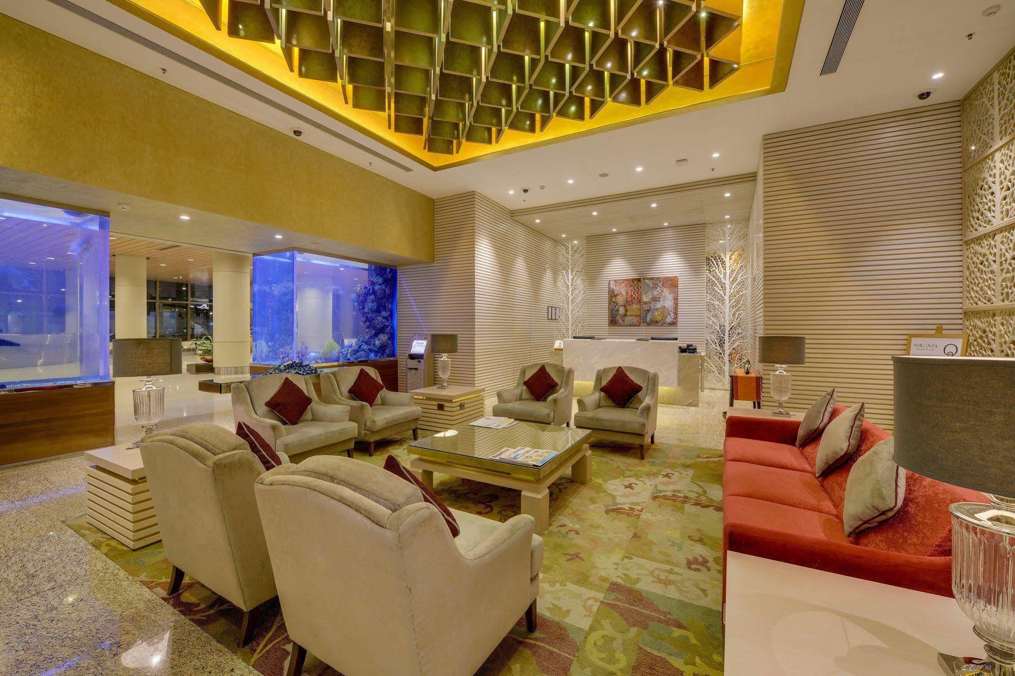 Niranta Transit Hotel Mumbai Airport - At Arrivals Exterior foto