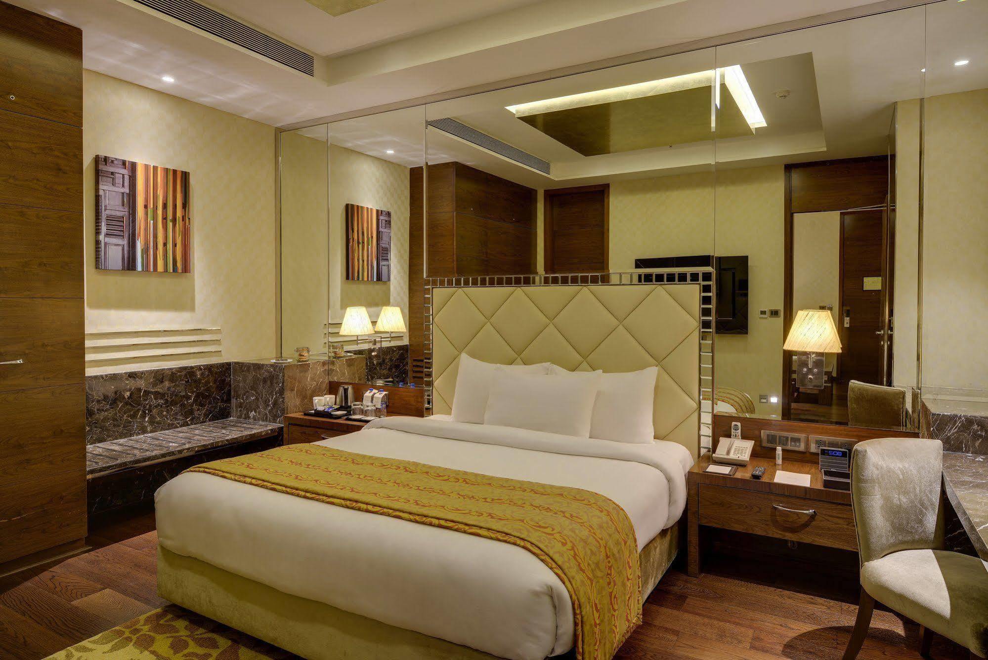 Niranta Transit Hotel Mumbai Airport - At Arrivals Exterior foto